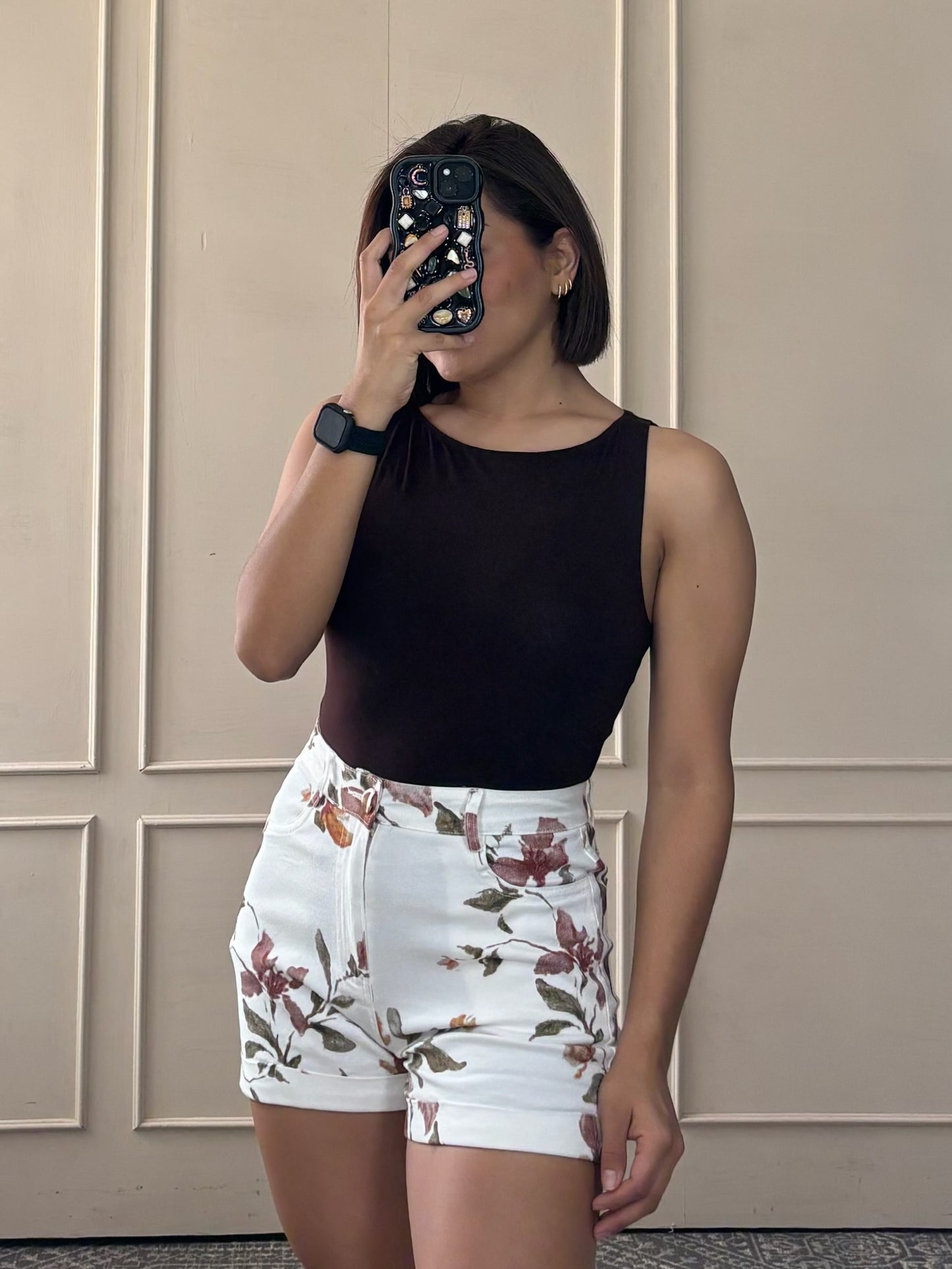 Short floral