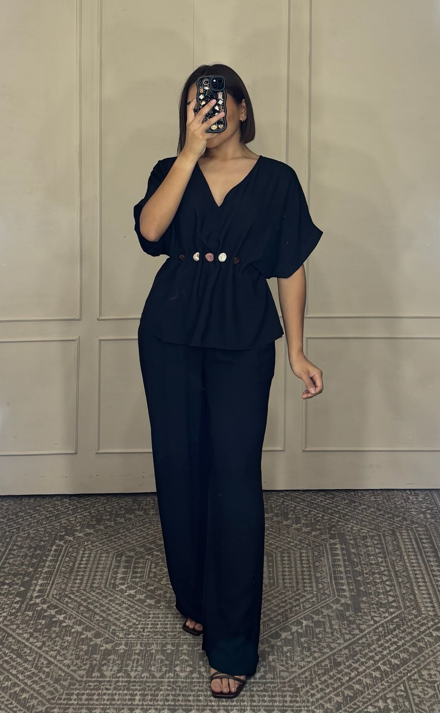 Conjunto piedra blusa y pantalon