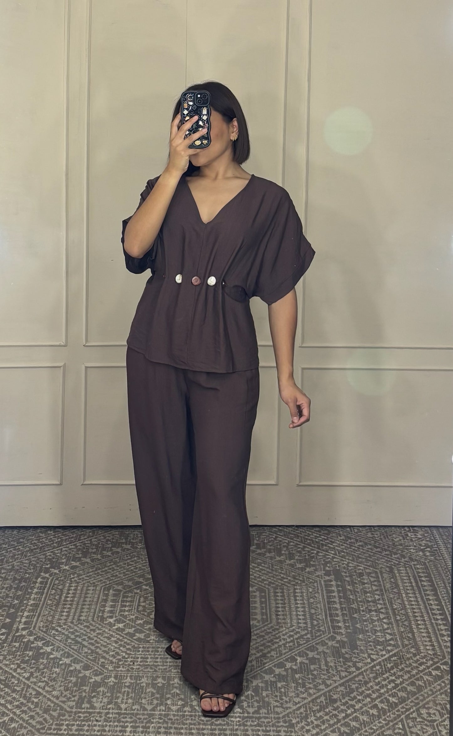 Conjunto piedra blusa y pantalon