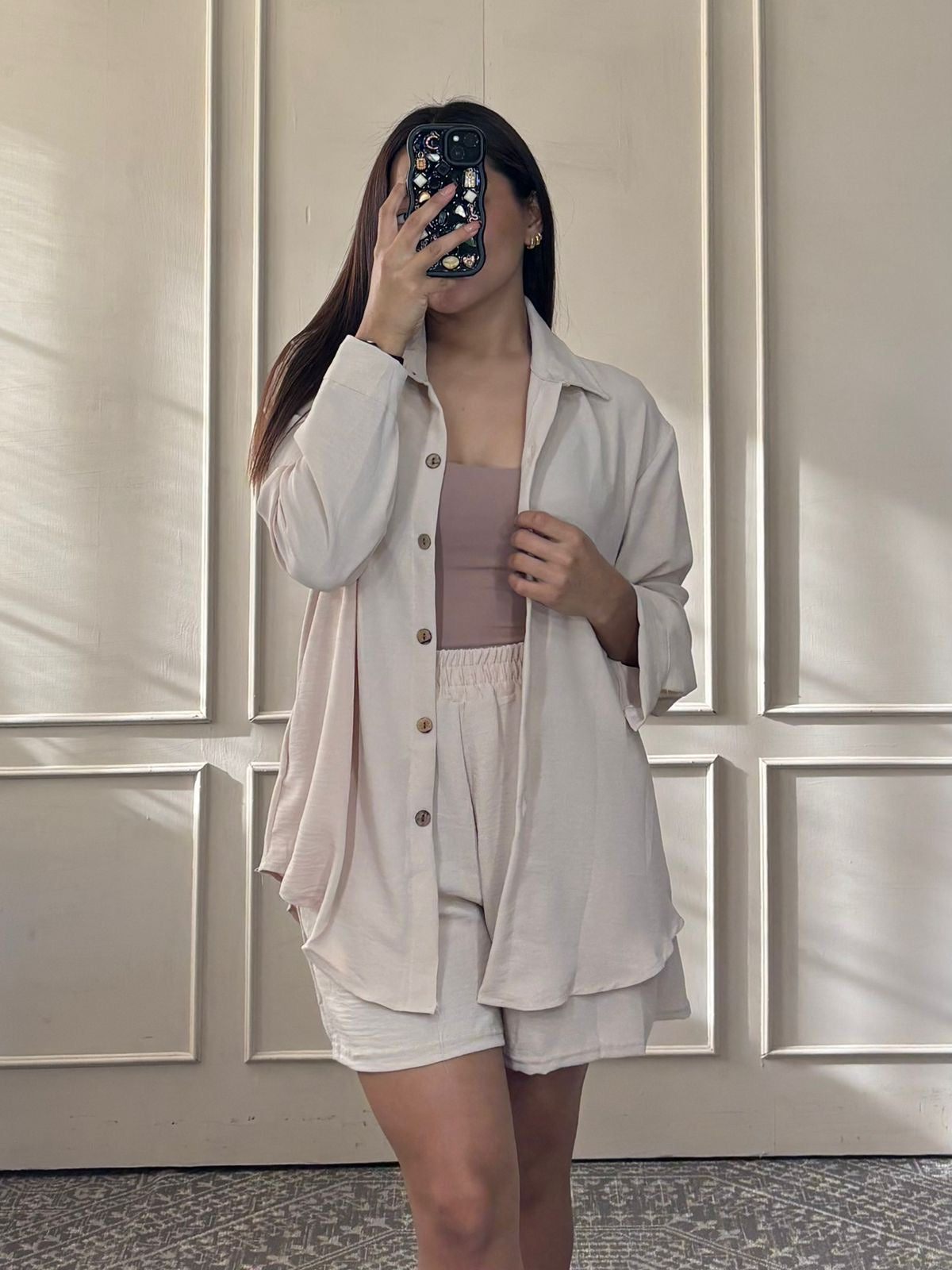 Conjunto short y blusa botones manga larga