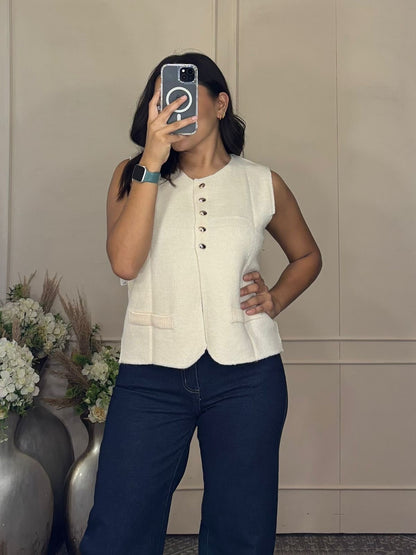 Chaleco casual botones dorados