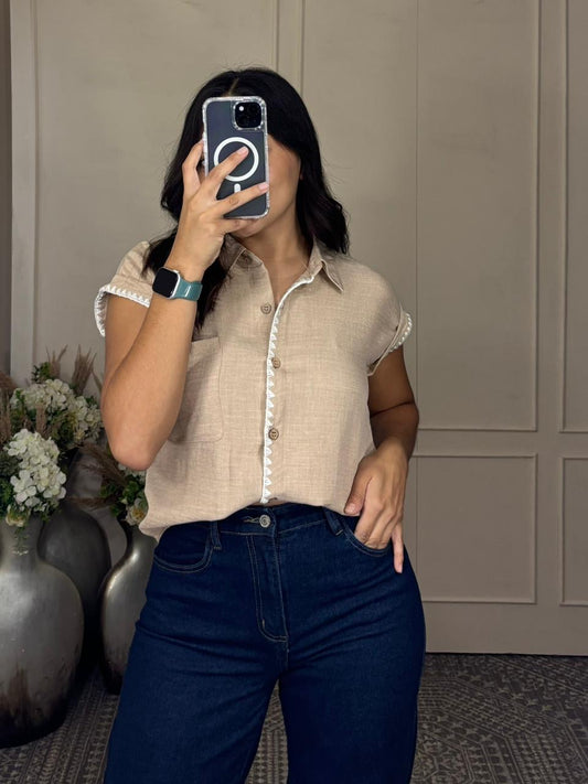 Camisa manga corta cuello sport