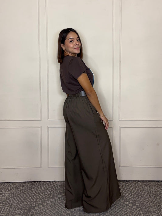 Pantalon Laura · Vestir con cinto