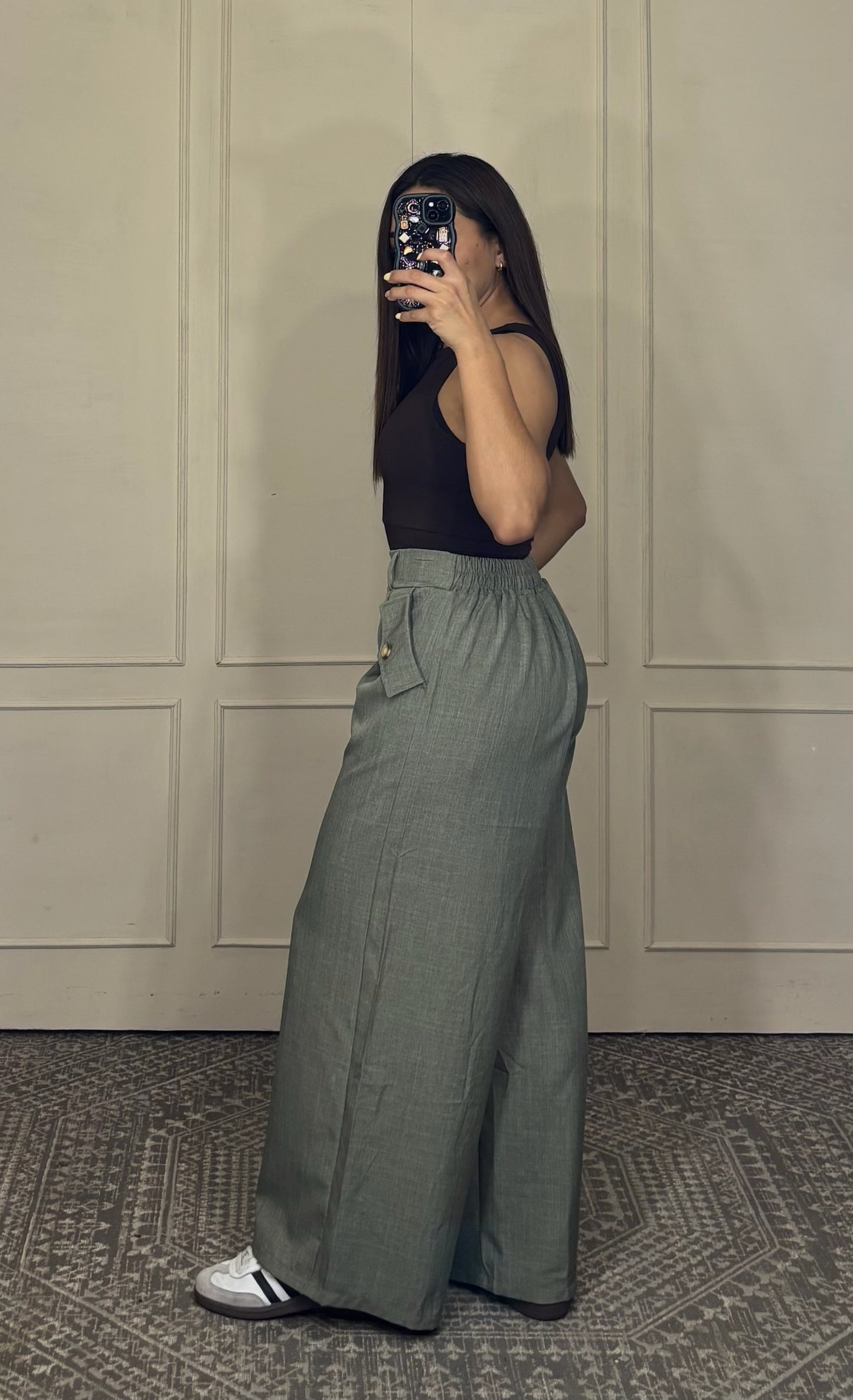 Pantalón vestir botones costado