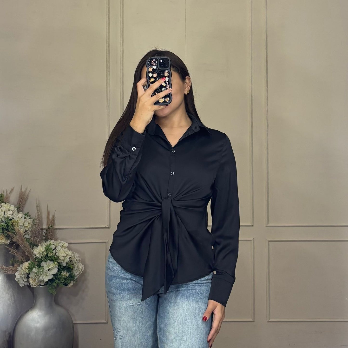 Blusa tipo seda manga larga