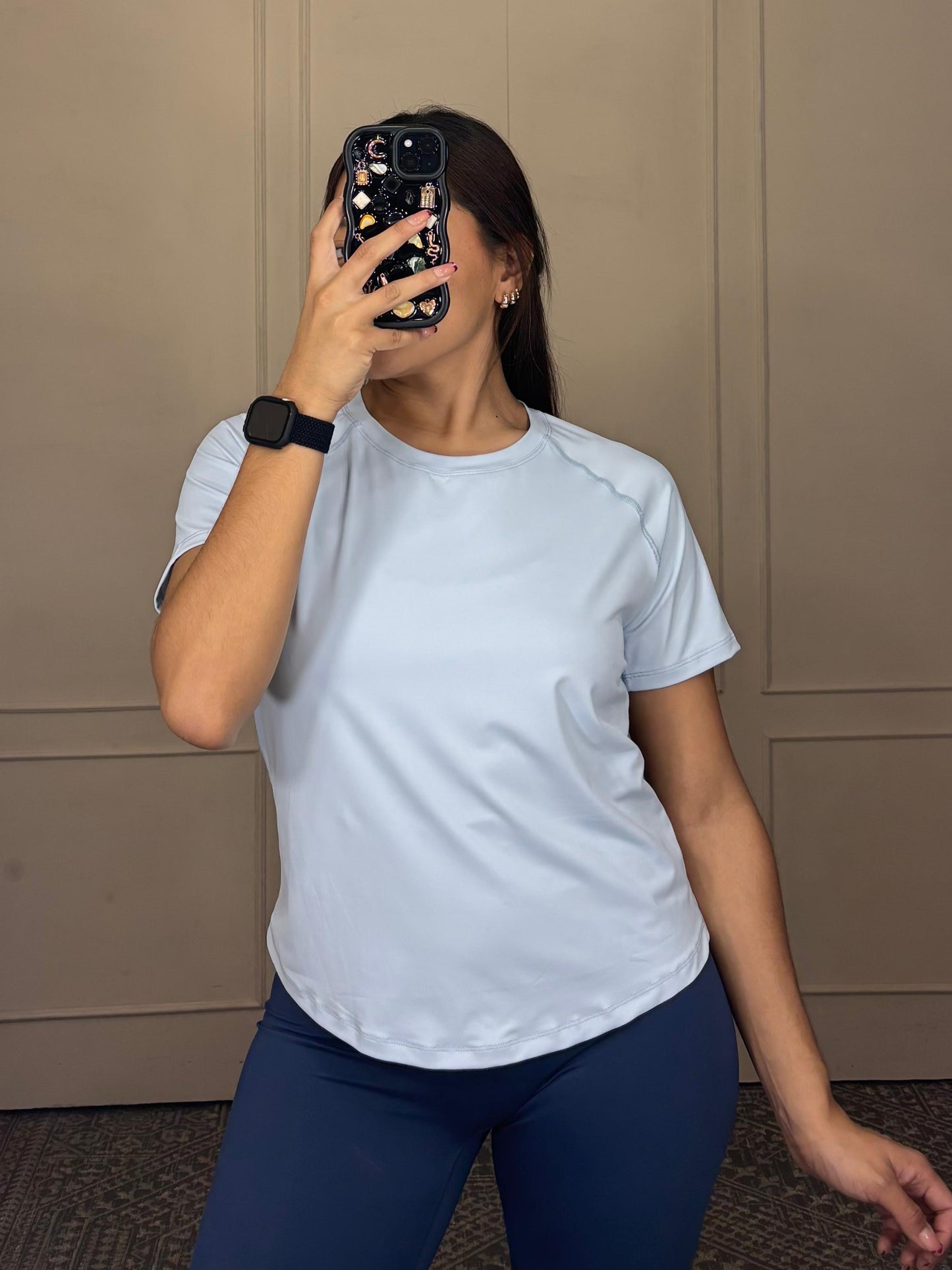 Playera deportiva cuello redondo