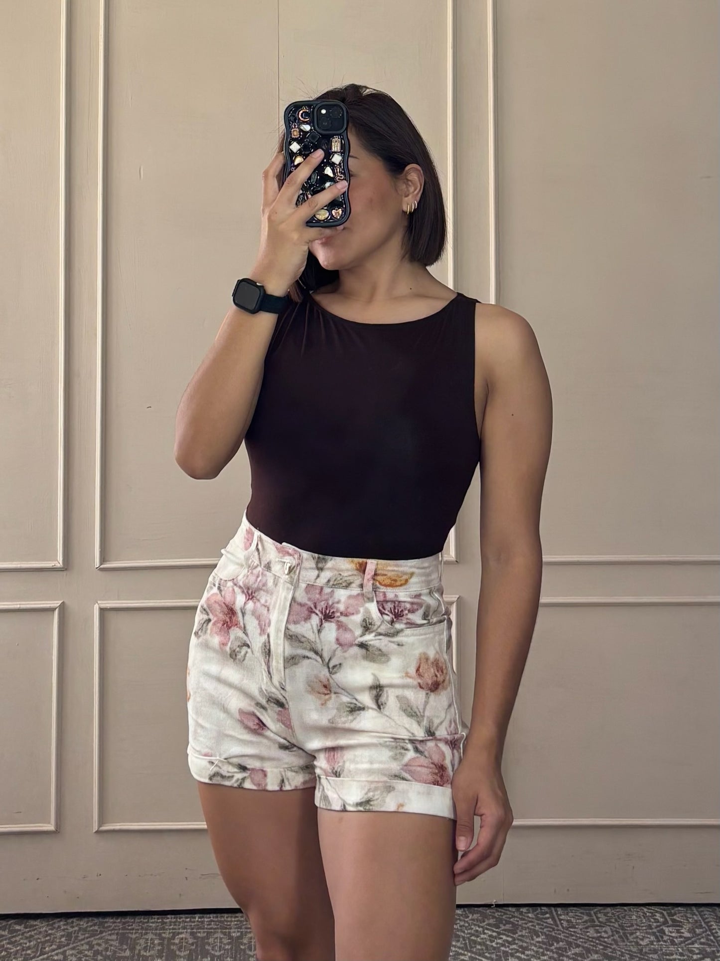 Short floral
