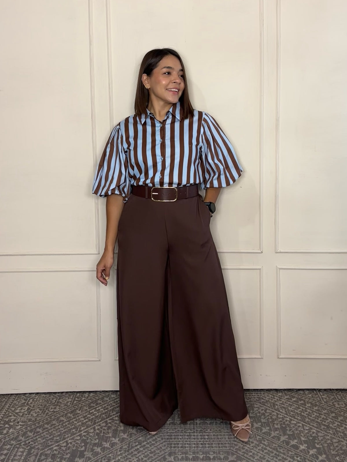 Pantalon Laura · Vestir con cinto