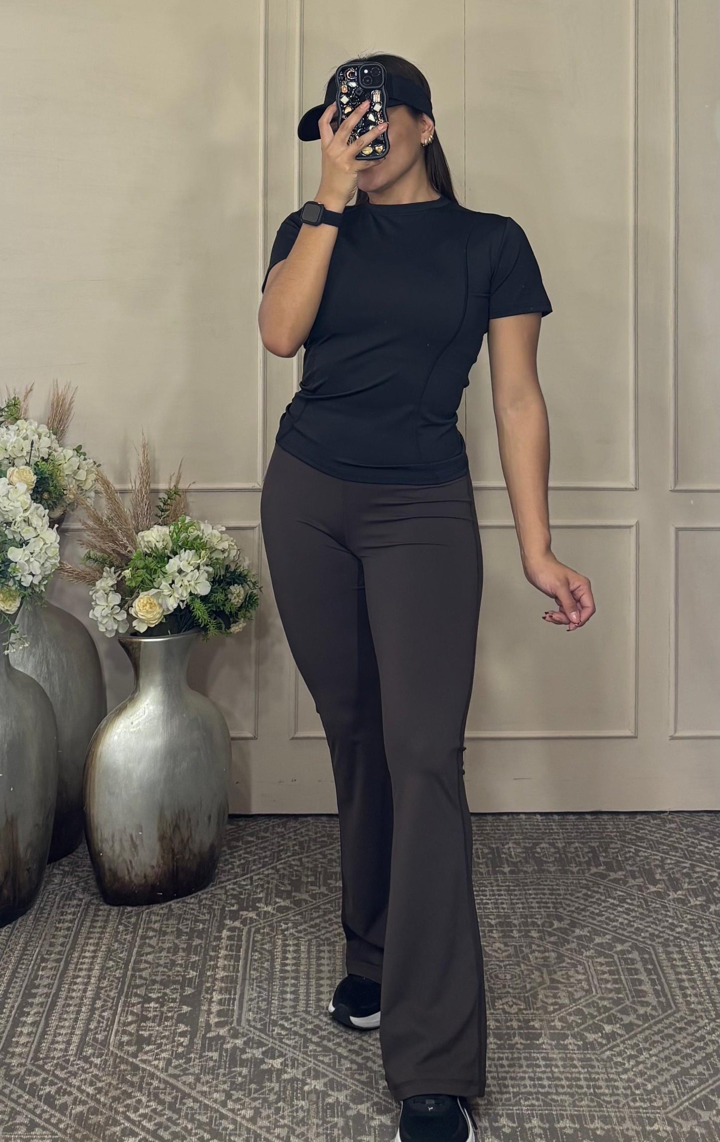 Pantalón deportivo acampanado
