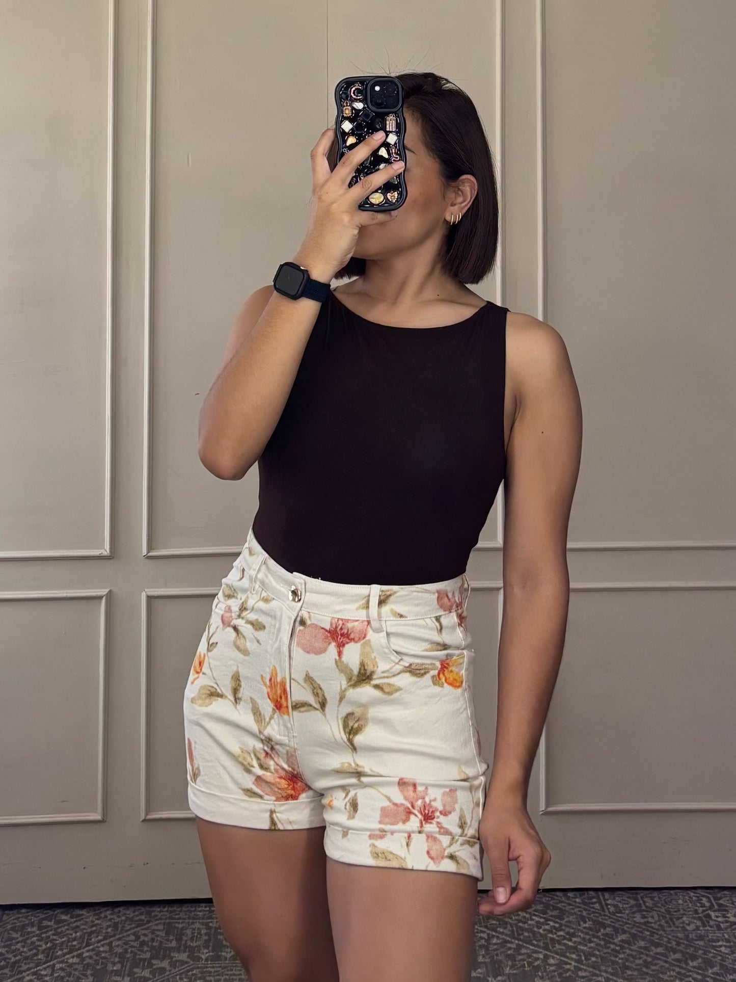 Short floral
