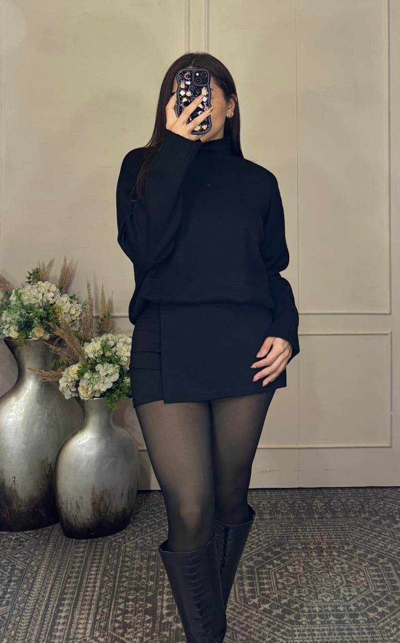 Suéter básico oversize cuello tortuga