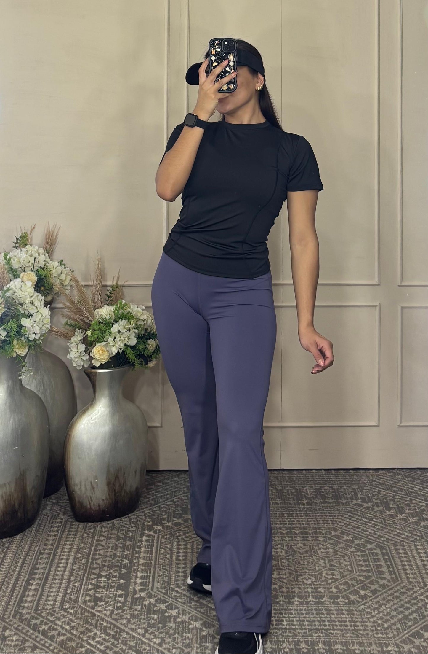 Pantalón deportivo acampanado