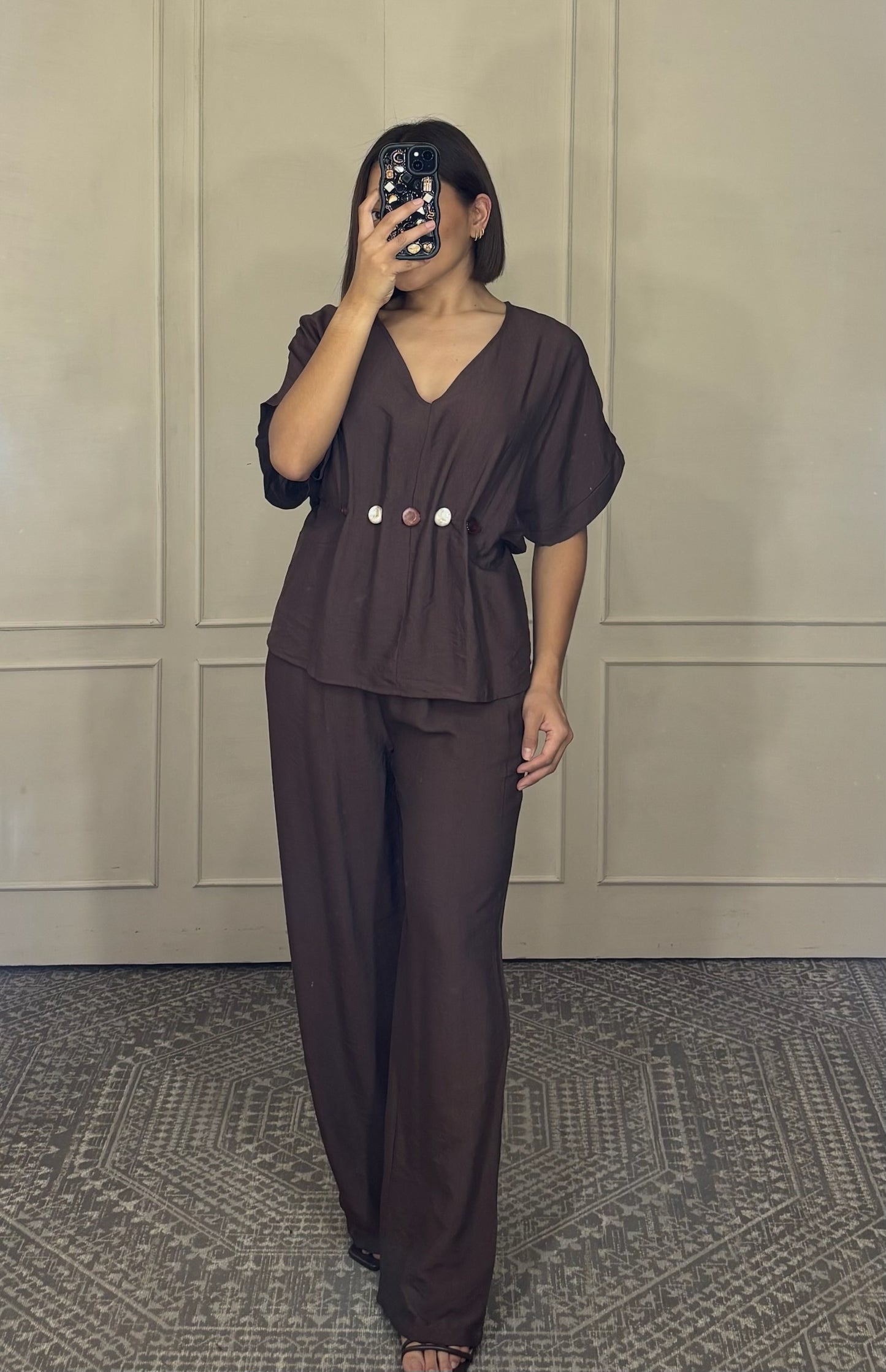 Conjunto piedra blusa y pantalon