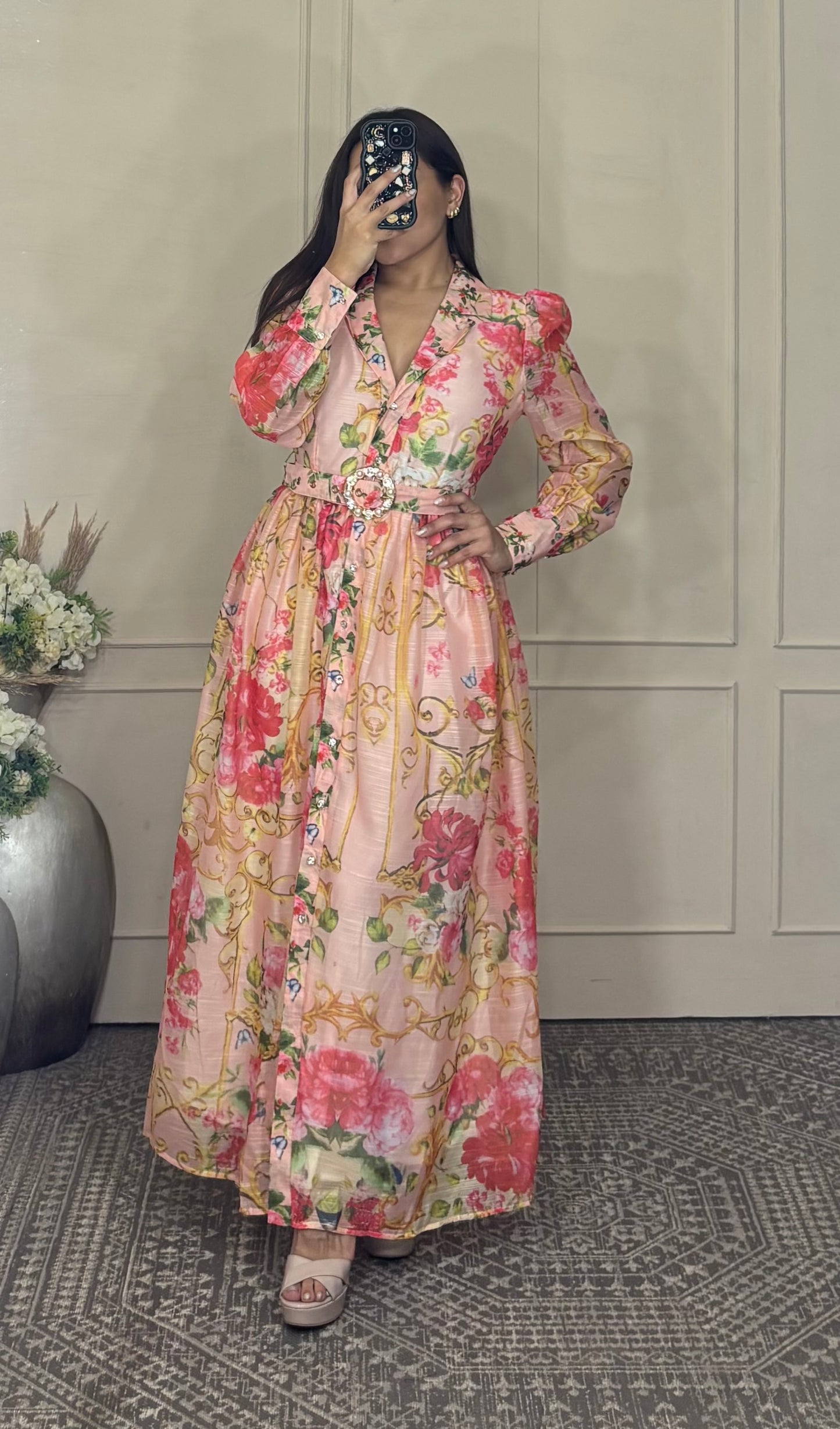 Vestido rosa salmón cuello V