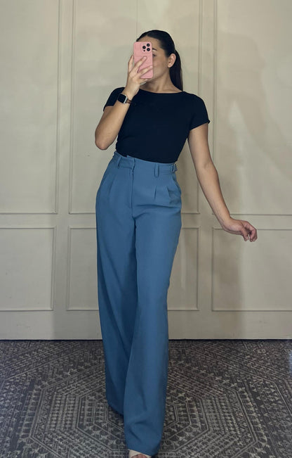 Pantalon de vestir corte recto hebilla cintura