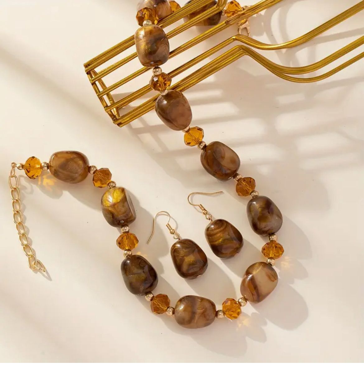 Set de collar y aretes