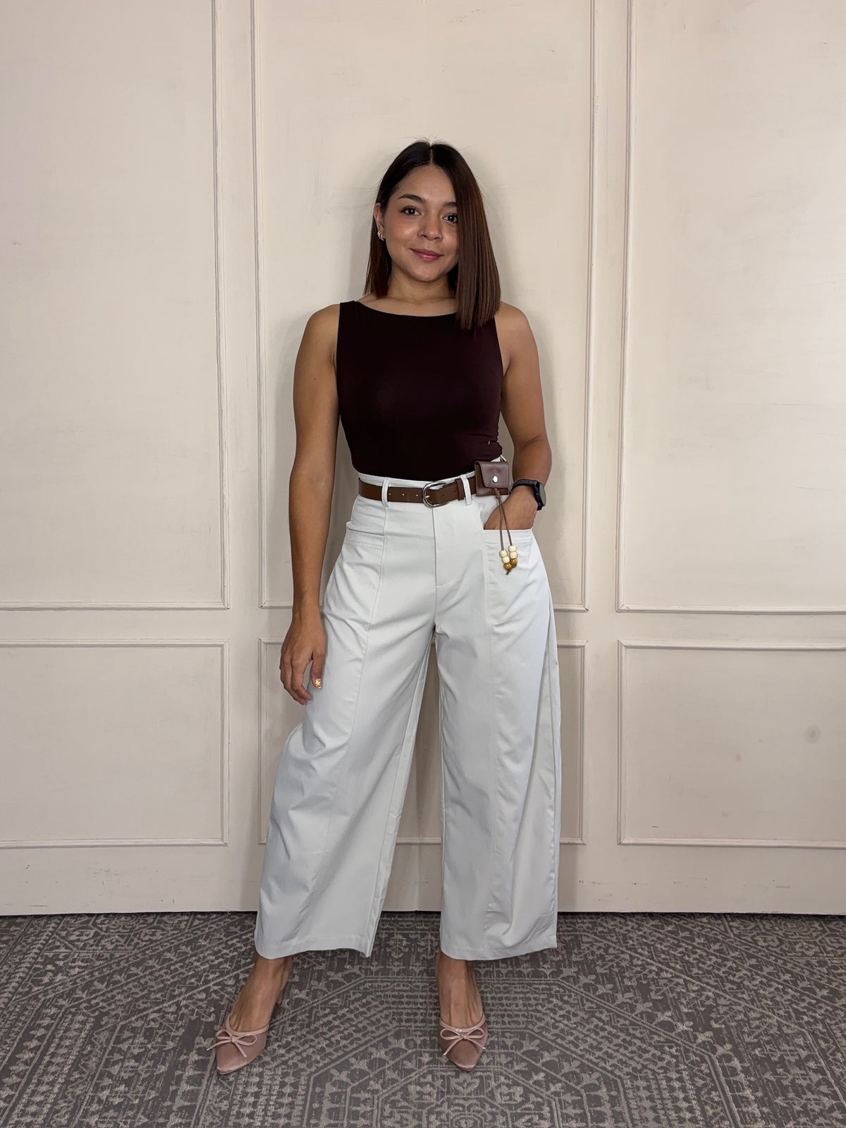 Pantalón Rocío · Pierna Curva con Cinto
