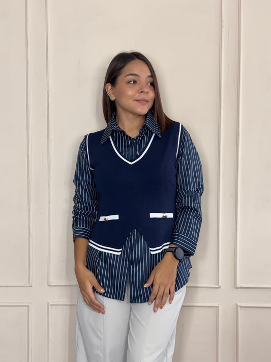 Blusa Constanza · Camisera con Chaleco de Punto