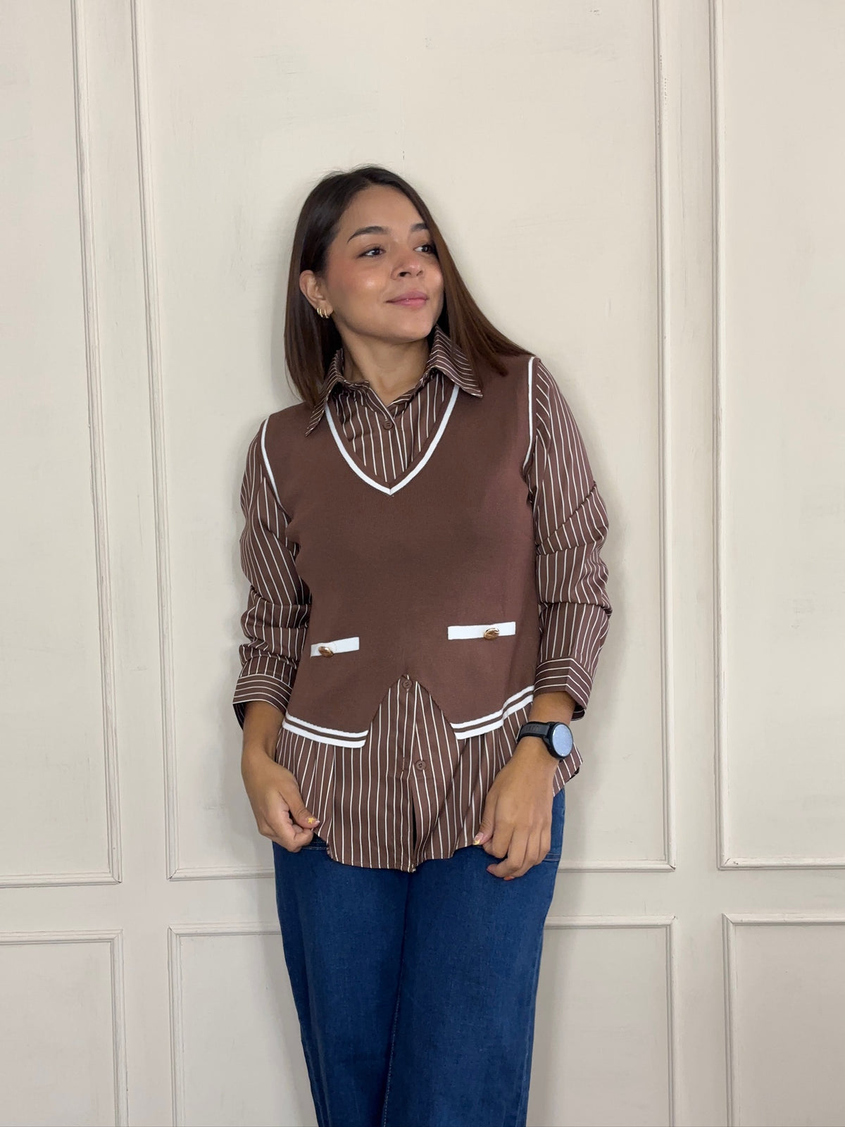 Blusa Constanza · Camisera con Chaleco de Punto