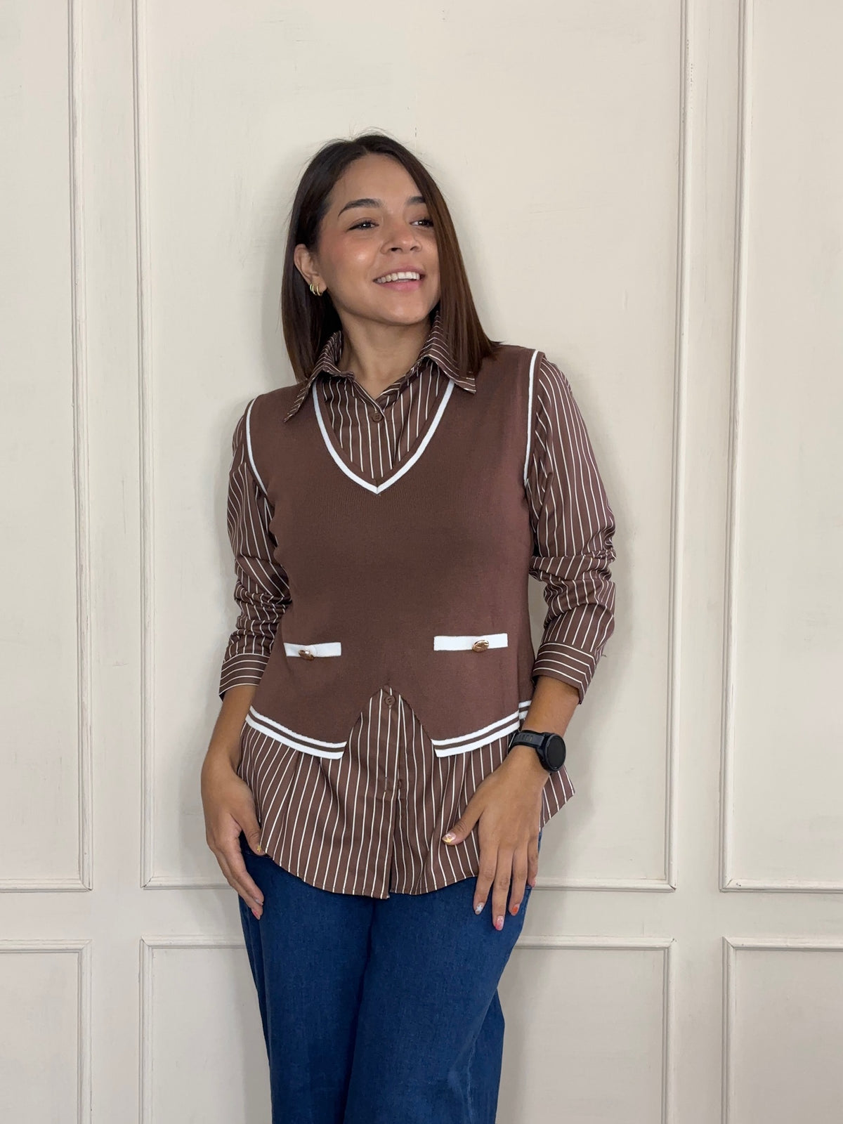 Blusa Constanza · Camisera con Chaleco de Punto