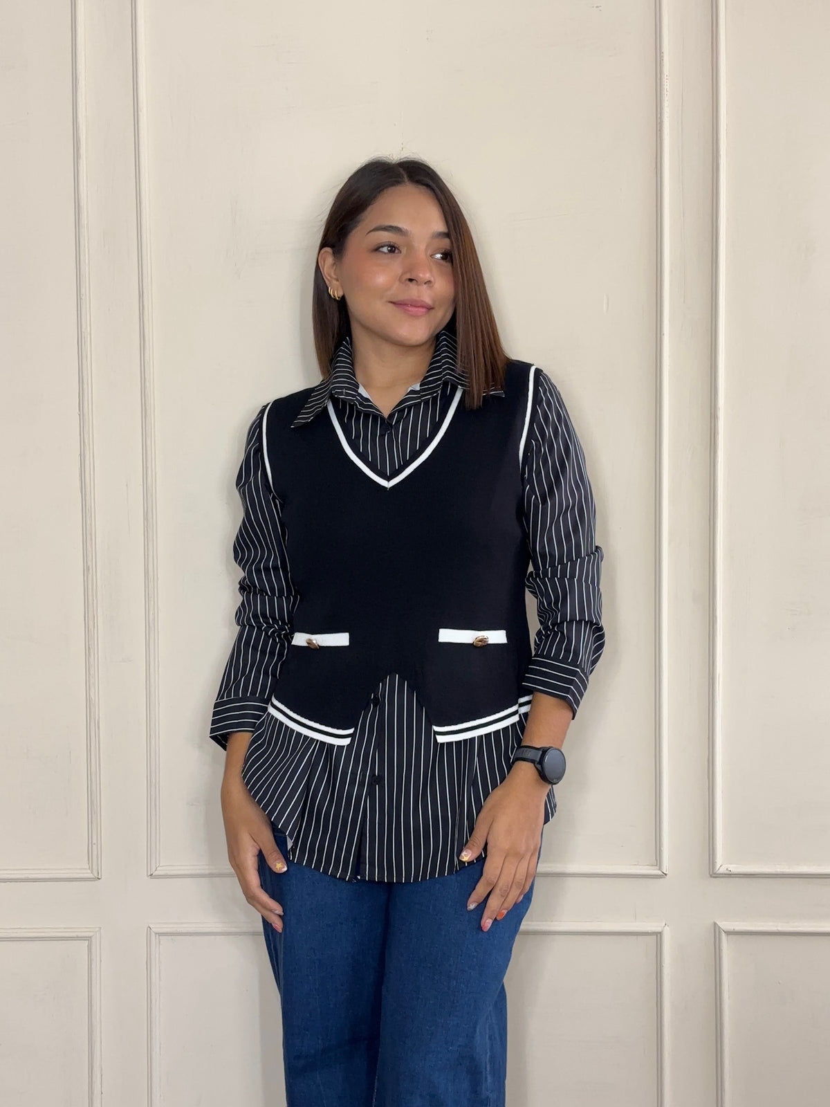 Blusa Constanza · Camisera con Chaleco de Punto