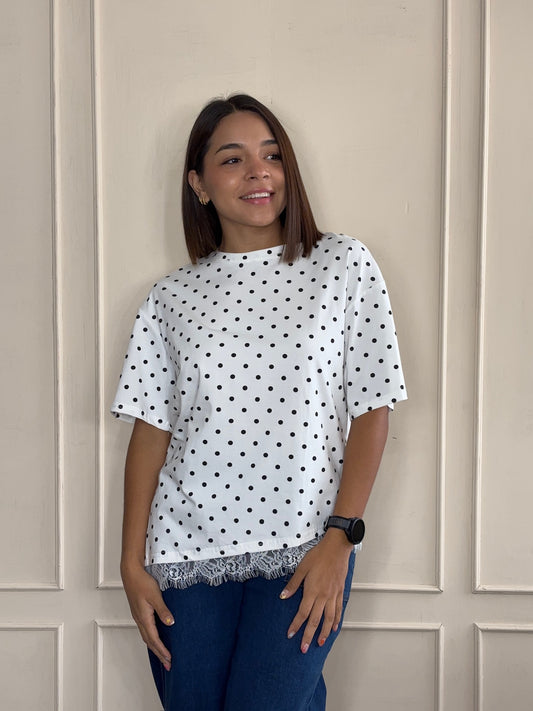 Blusa Lorena · Lunares con Encaje