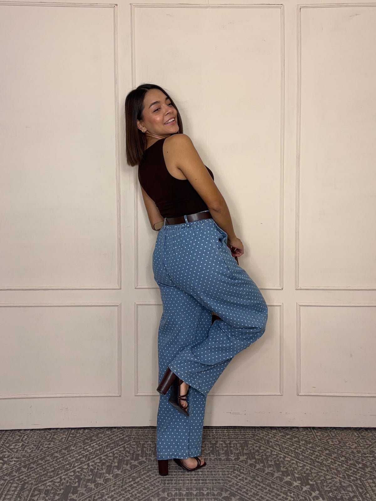 Pantalón Marisol · Mezclilla con Puntos