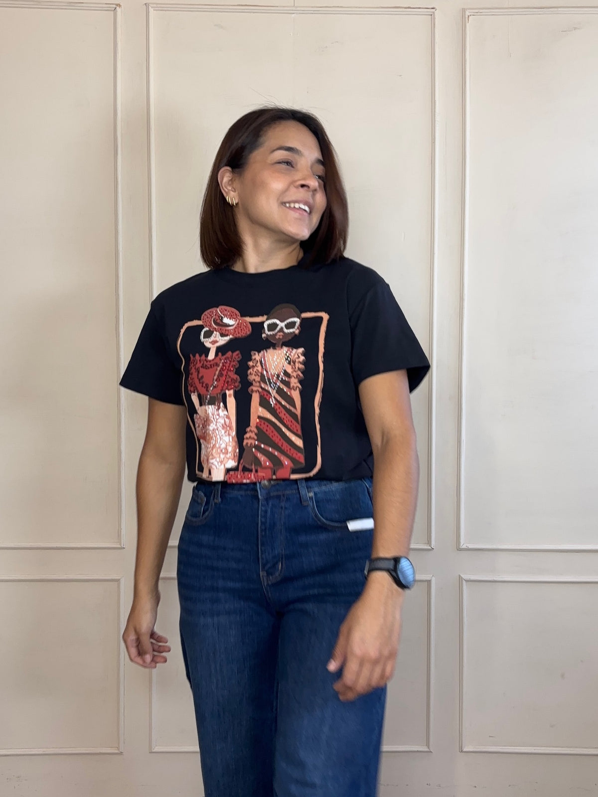 Playera mona brillitos