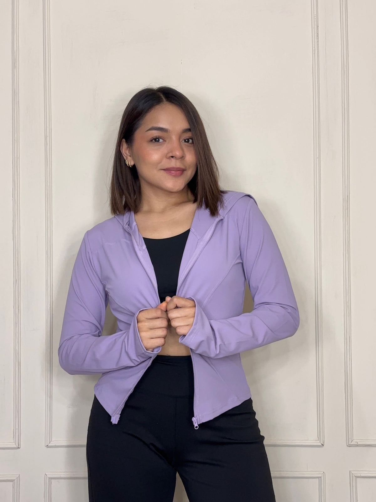 Chamarra Vanessa · Deportiva con Gorro