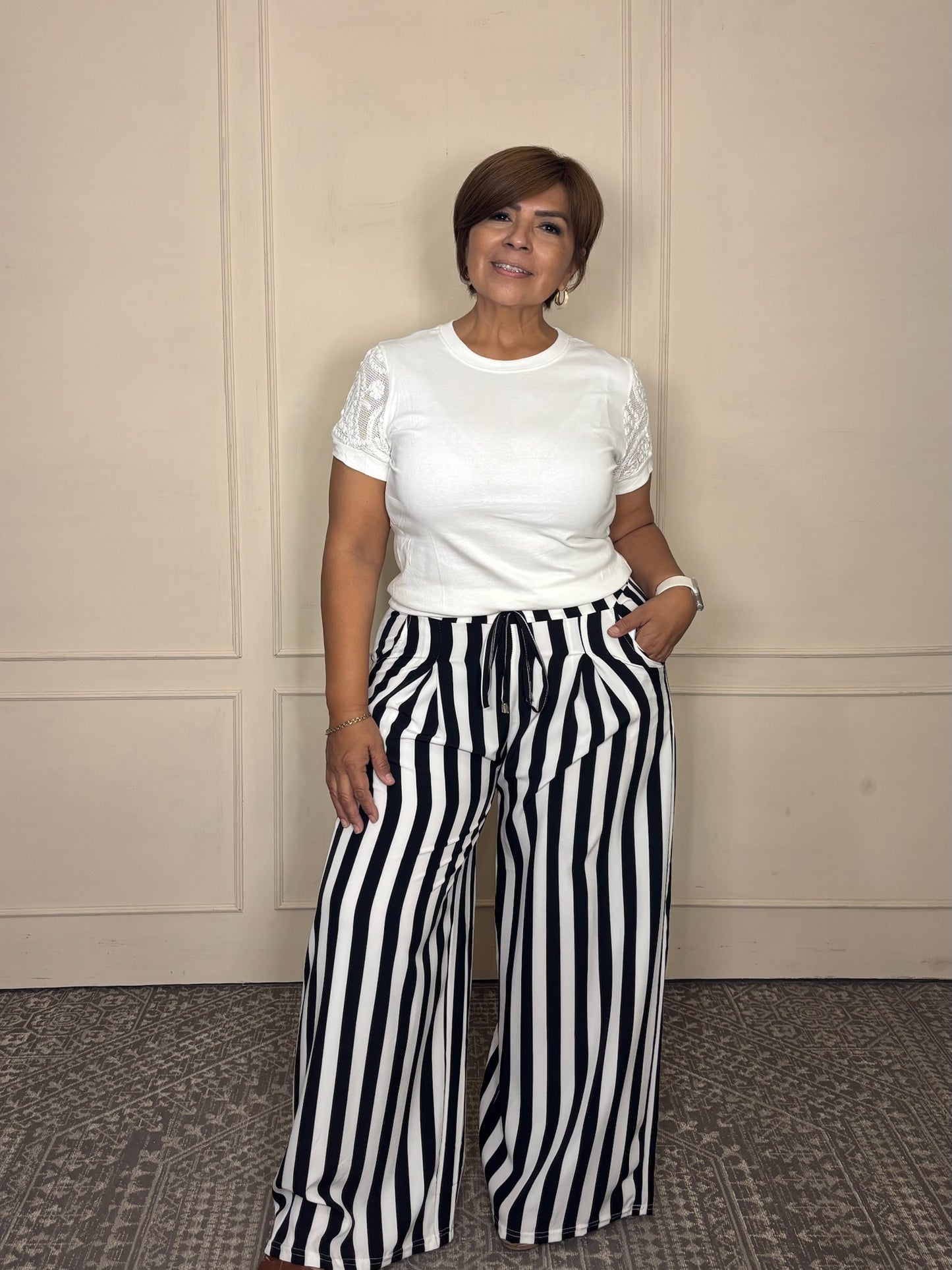 Pantalon rayas holgado con elastico