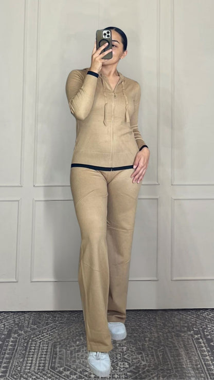 Conjunto liso zíper raya manga larga