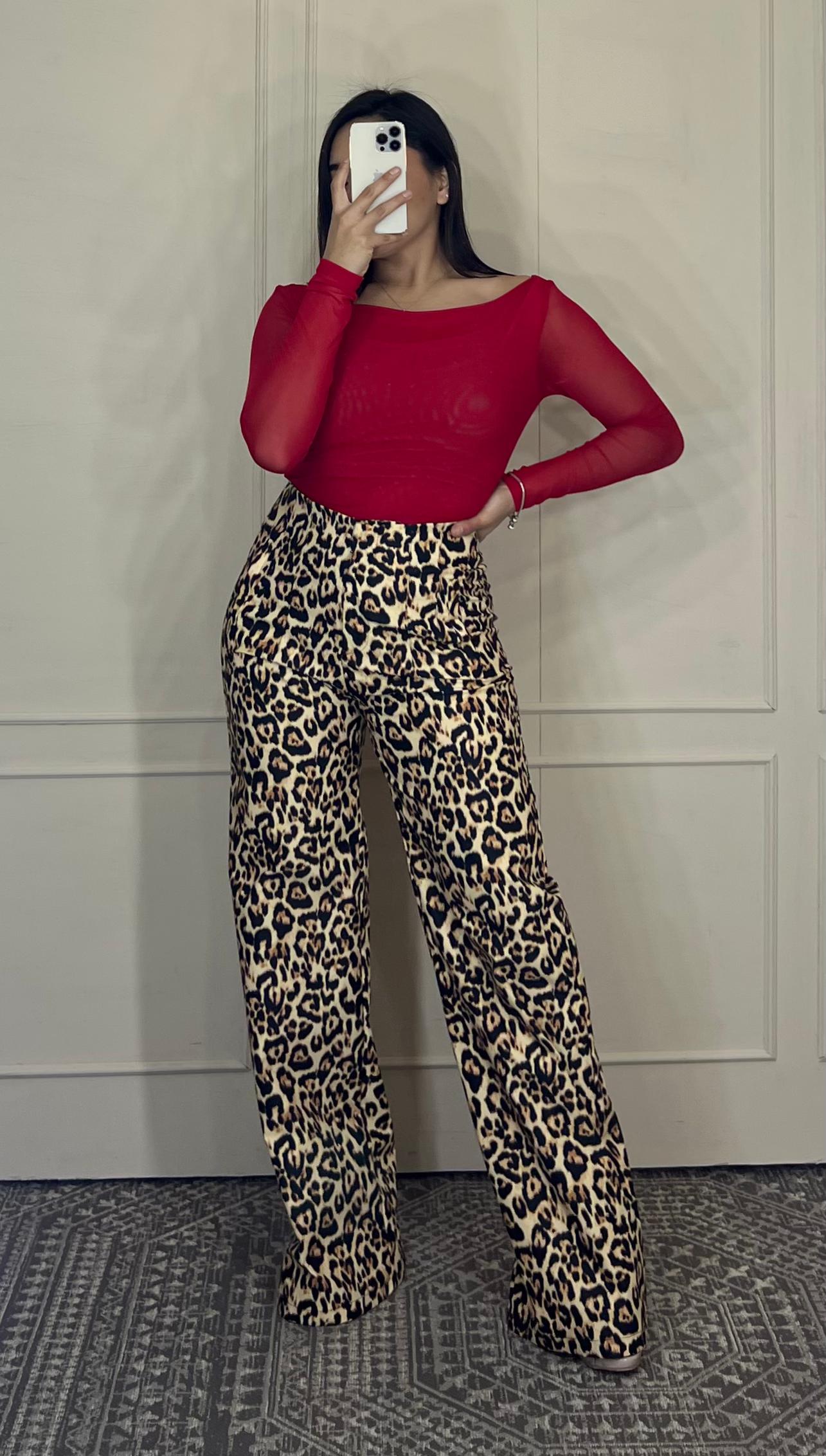 Pantalon animal print corte recto