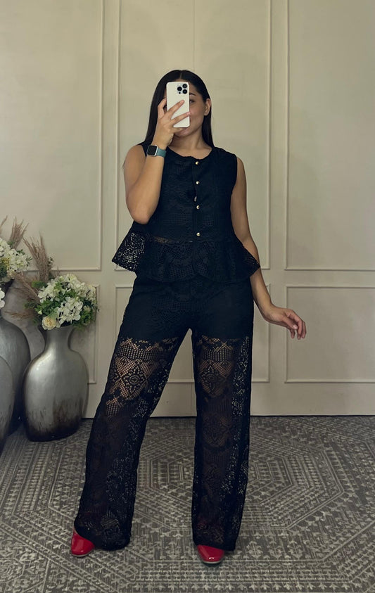 Conjunto chaleco y pantalon tejido