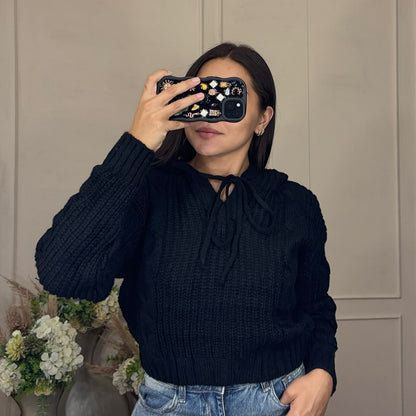 Sueter tejido con gorro