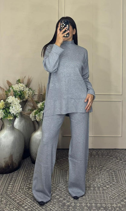 Conjunto basico cuello liso