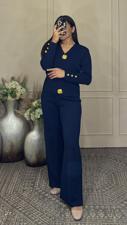 Conjunto boton dorado manga larga