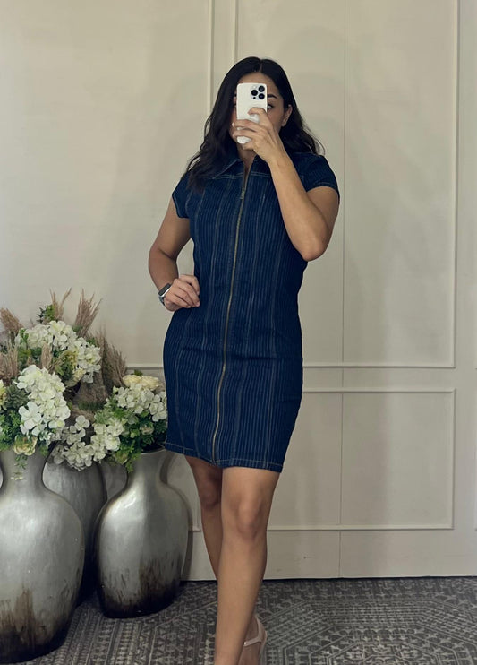 Vestido de mezclilla corto