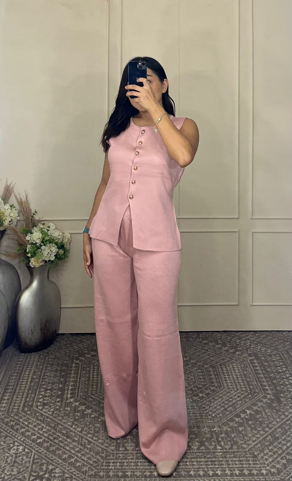 Conjunto chaleco botones dorados y pantalon
