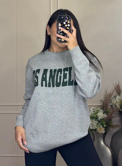 Sueter unitalla los Angeles