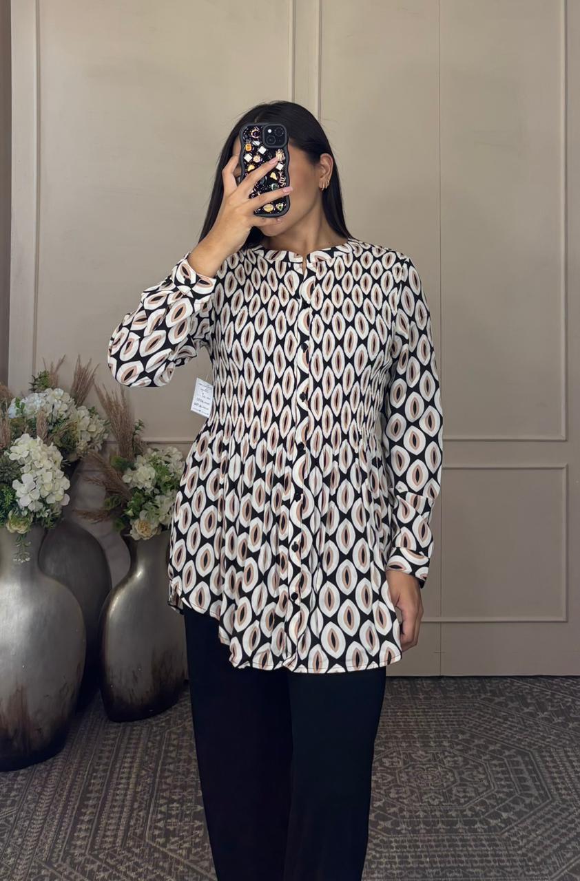 Blusa surcida multicolor blanca