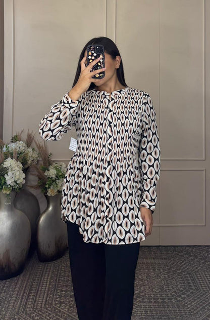 Blusa surcida multicolor blanca