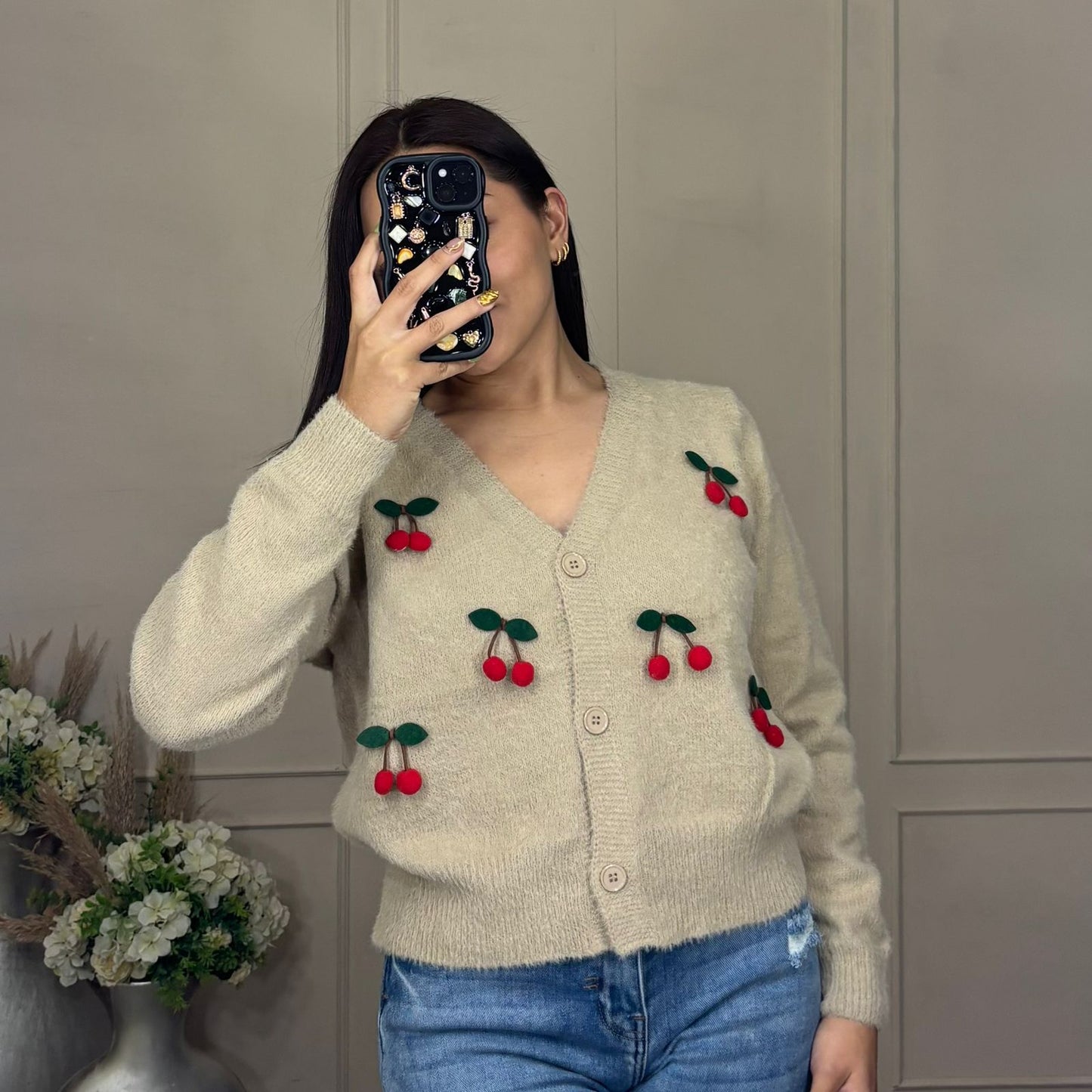 Sueter aplicacion de cherry