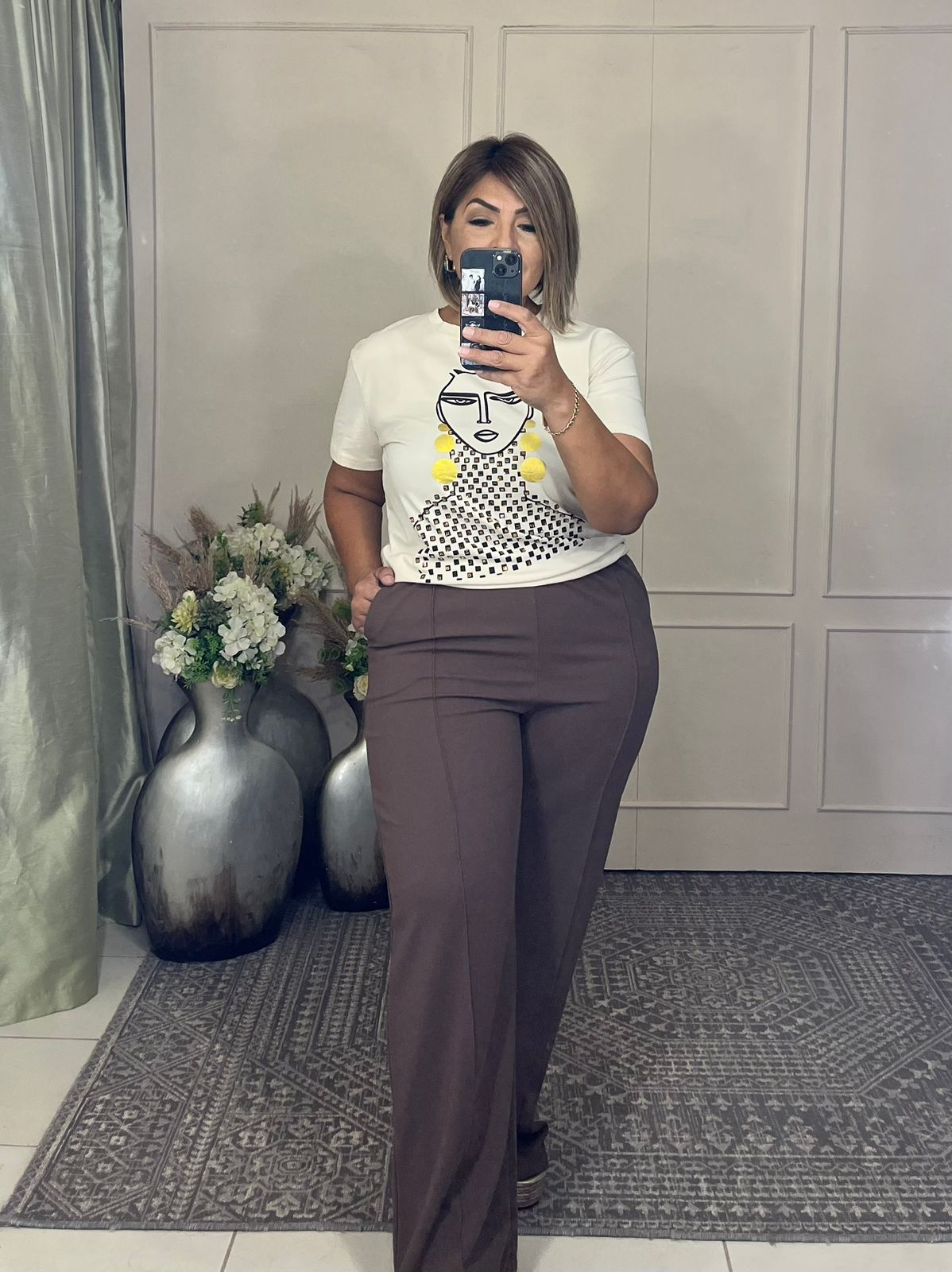 Pantalon liso raya